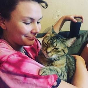 Meet your Posher, Ioni